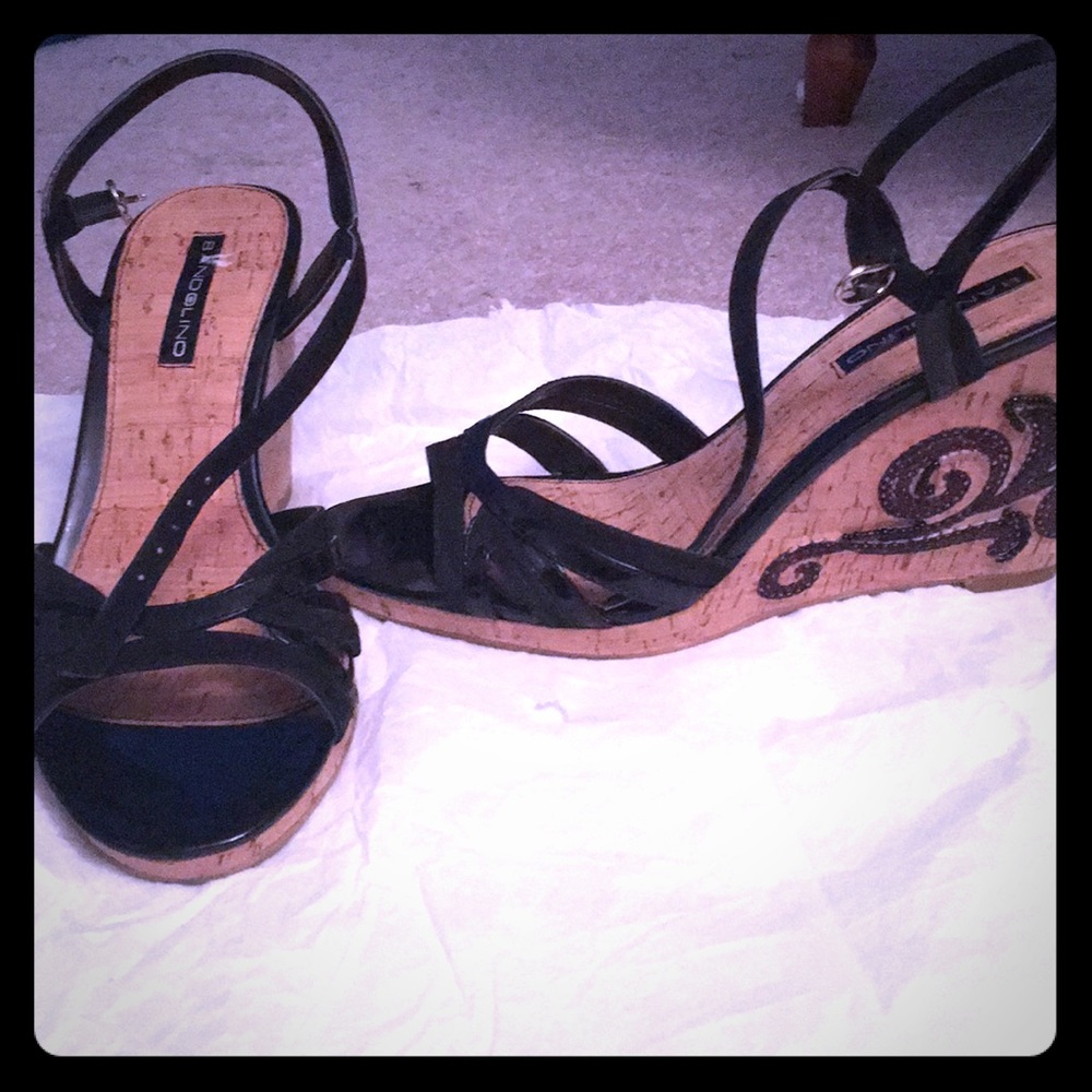 Bandolino black wedges size 8